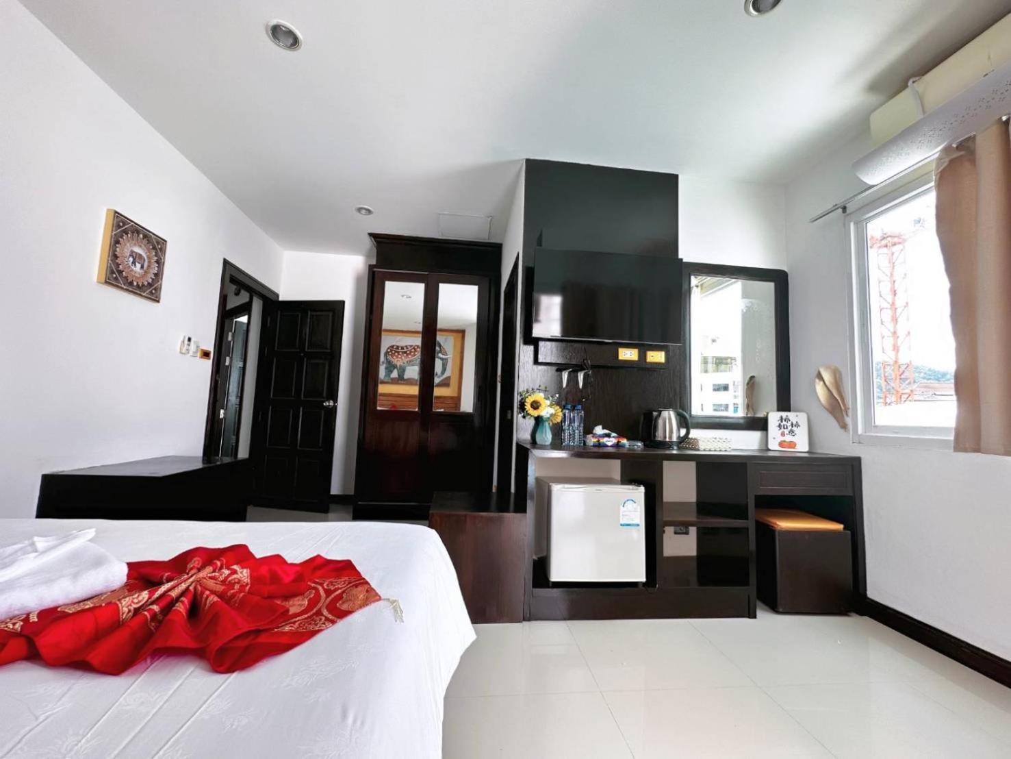 Abby'S House Hotel Patong Εξωτερικό φωτογραφία